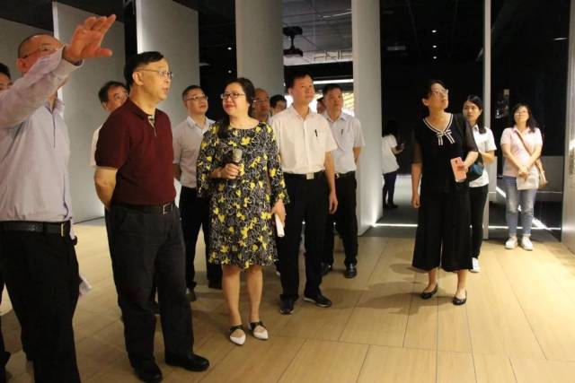 广东省生态环境厅周德全书记调研肇庆市生态环境工作,首站莅临新明珠陶瓷集团绿色建材生产基地